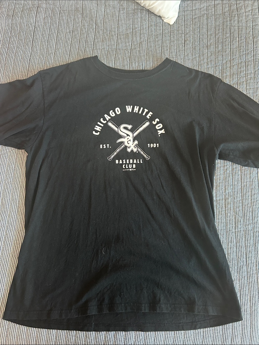 Chicago White Sox Black Graphic Tee size XL